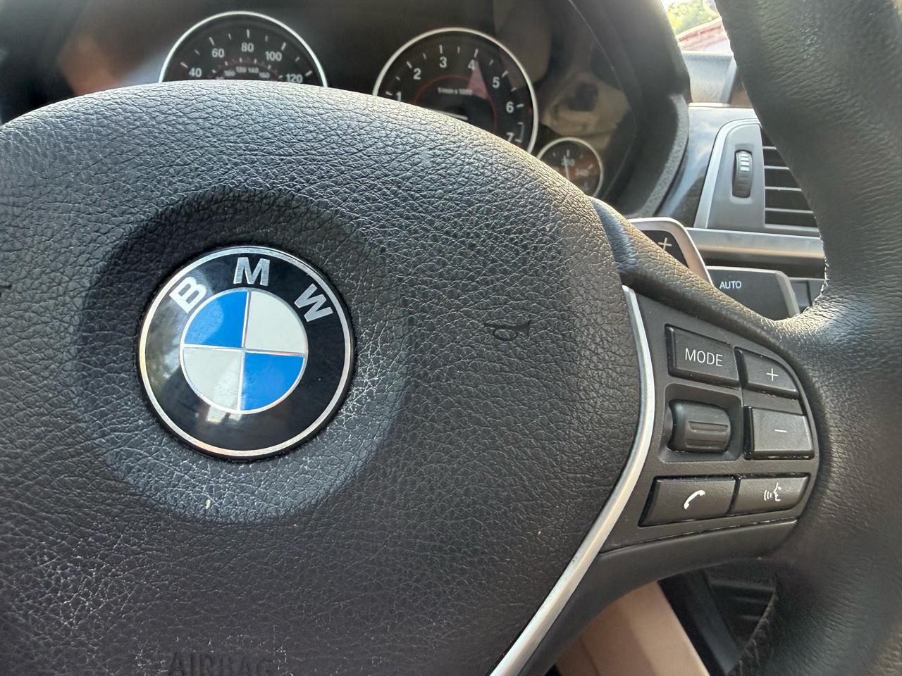 BMW 3-Series 330i SULEV Sedan 2017