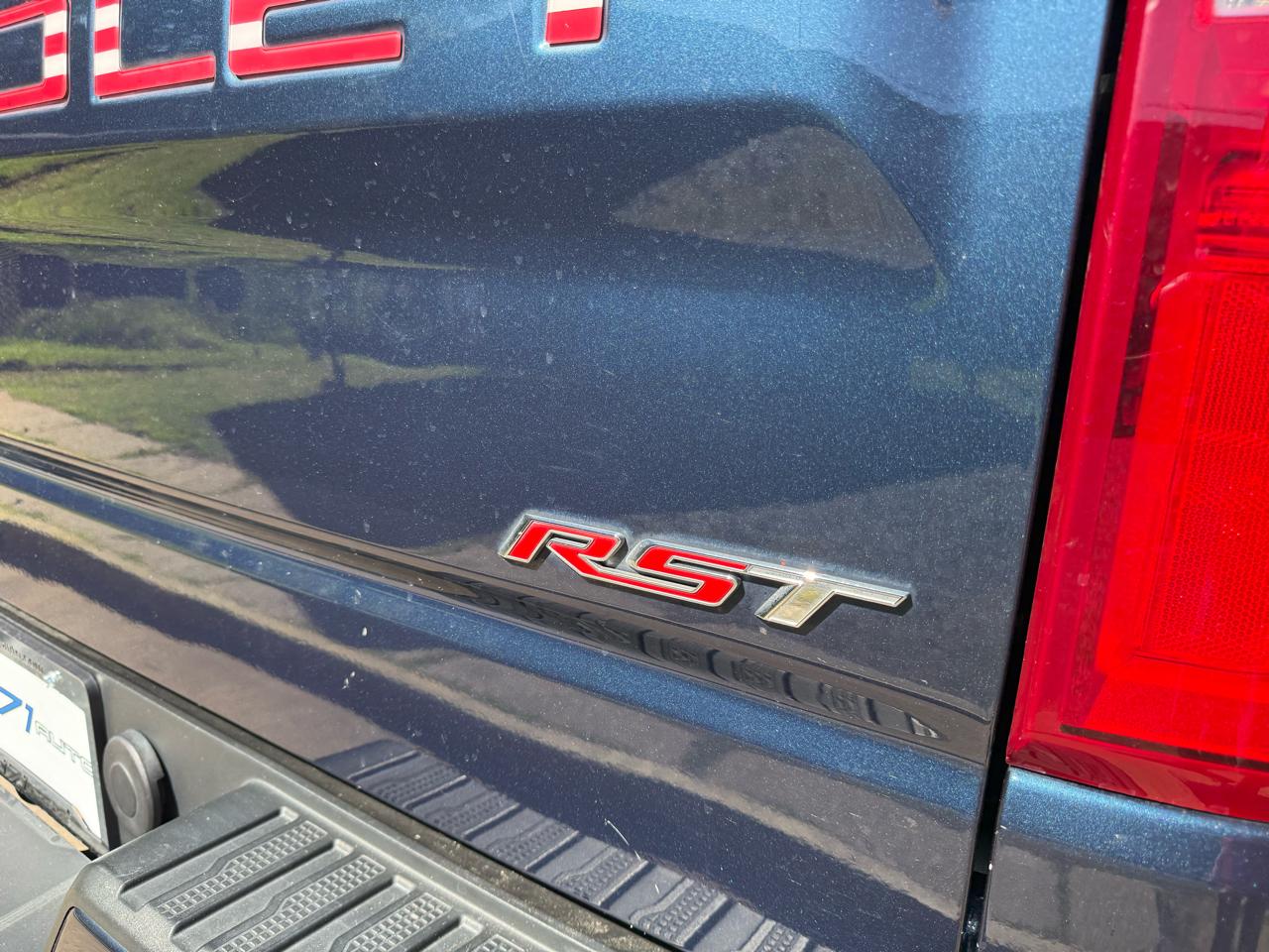 Chevrolet Silverado 1500 RST Crew Cab 2WD 2020