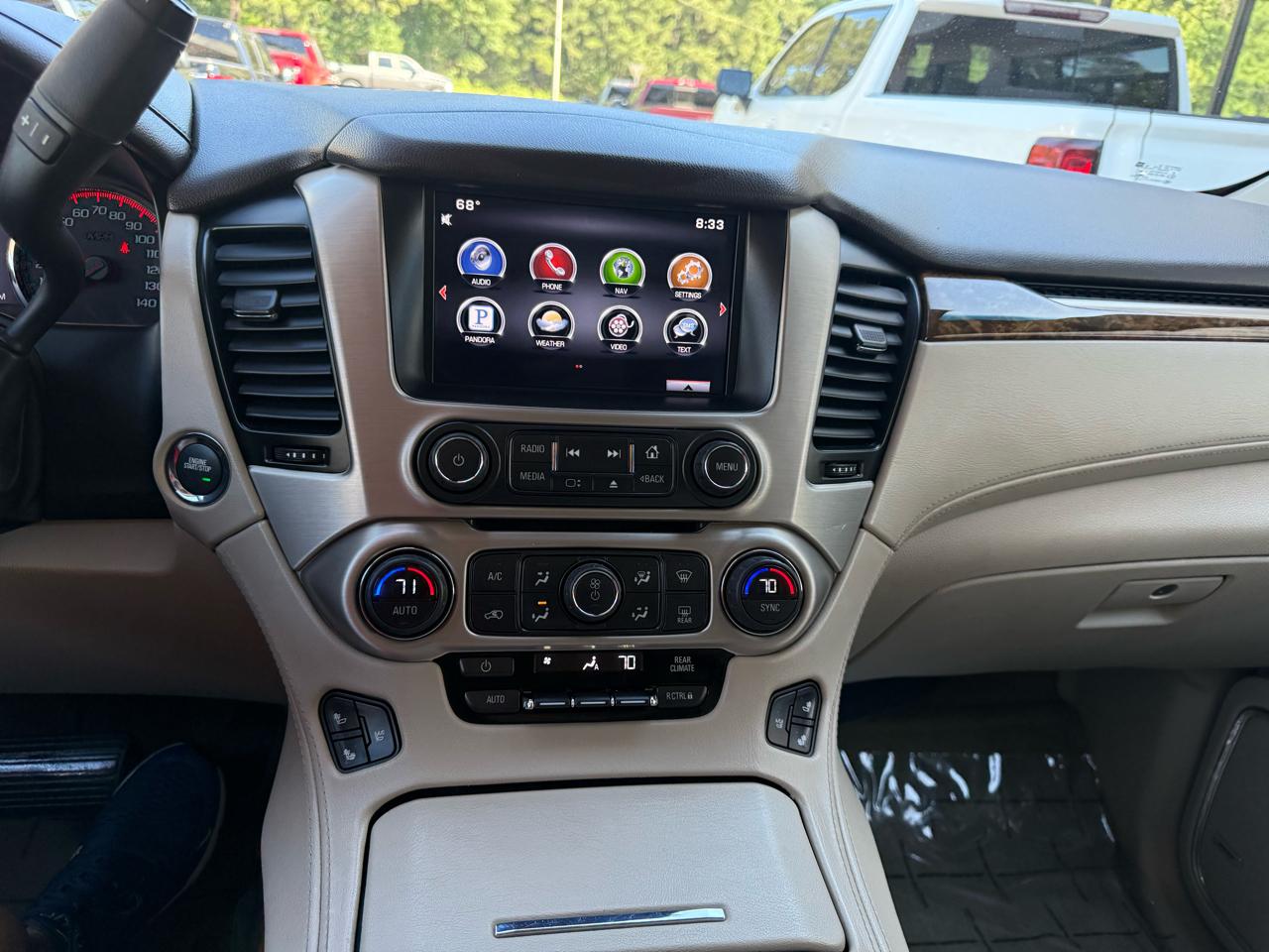 GMC Yukon Denali 4WD 2015