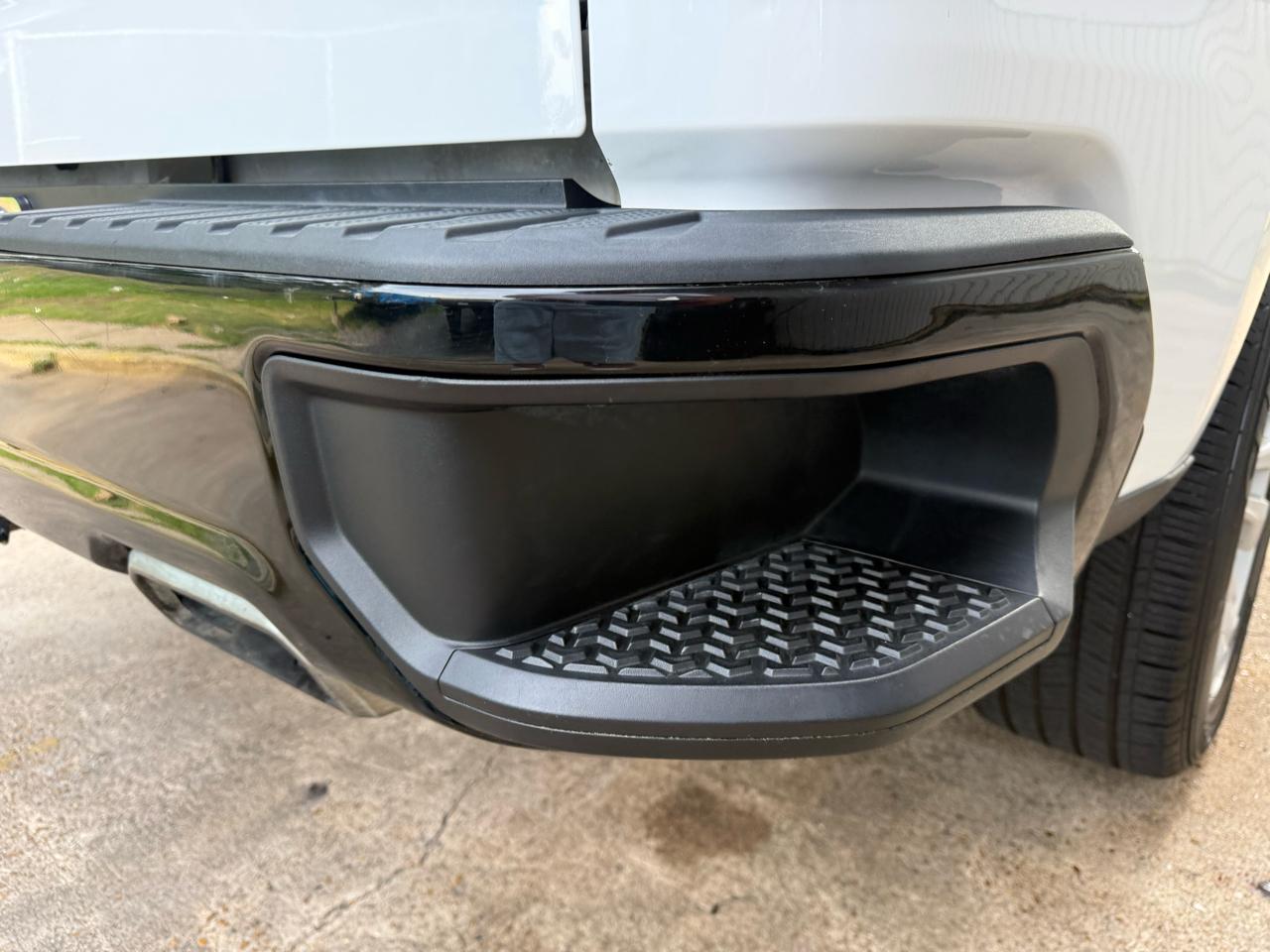 Chevrolet Silverado 1500 Custom Trail Boss Crew Cab Long Box 4WD 2021
