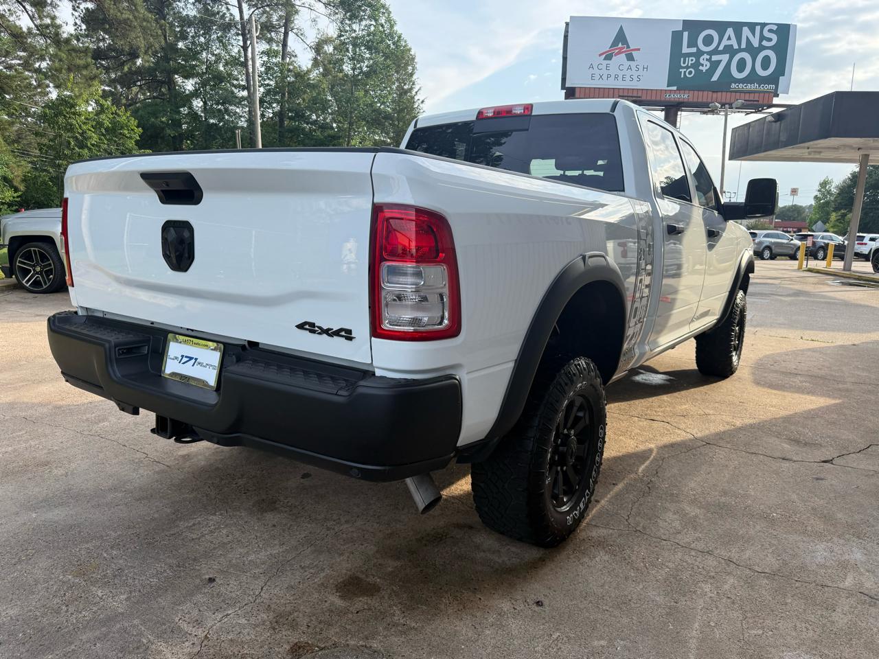 RAM 2500 Tradesman Crew Cab SWB 4WD 2024