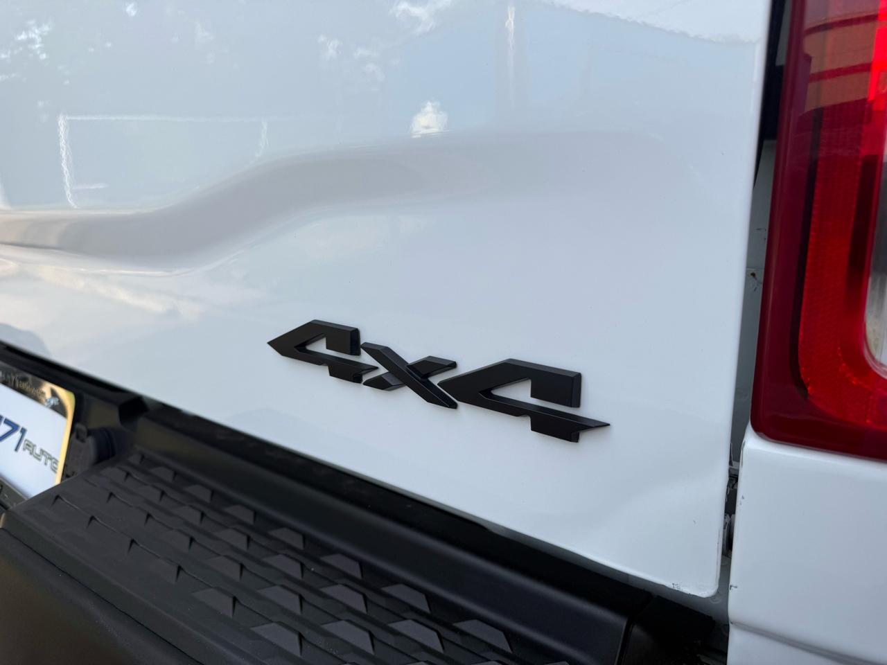 RAM 2500 Tradesman Crew Cab SWB 4WD 2024
