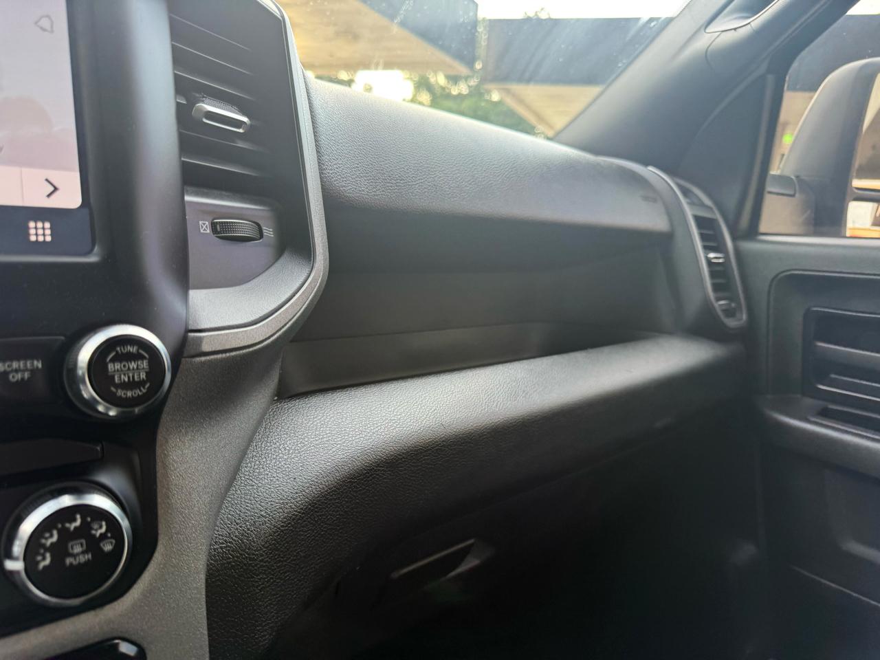 RAM 2500 Tradesman Crew Cab SWB 4WD 2024