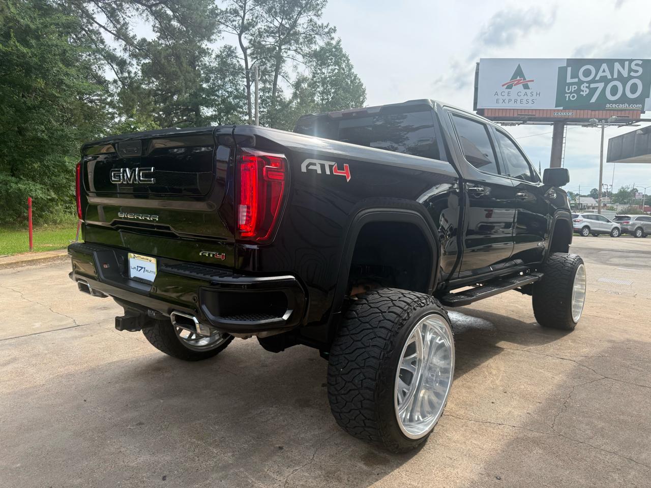 GMC Sierra 1500 AT4 Crew Cab Long Box 4WD 2019