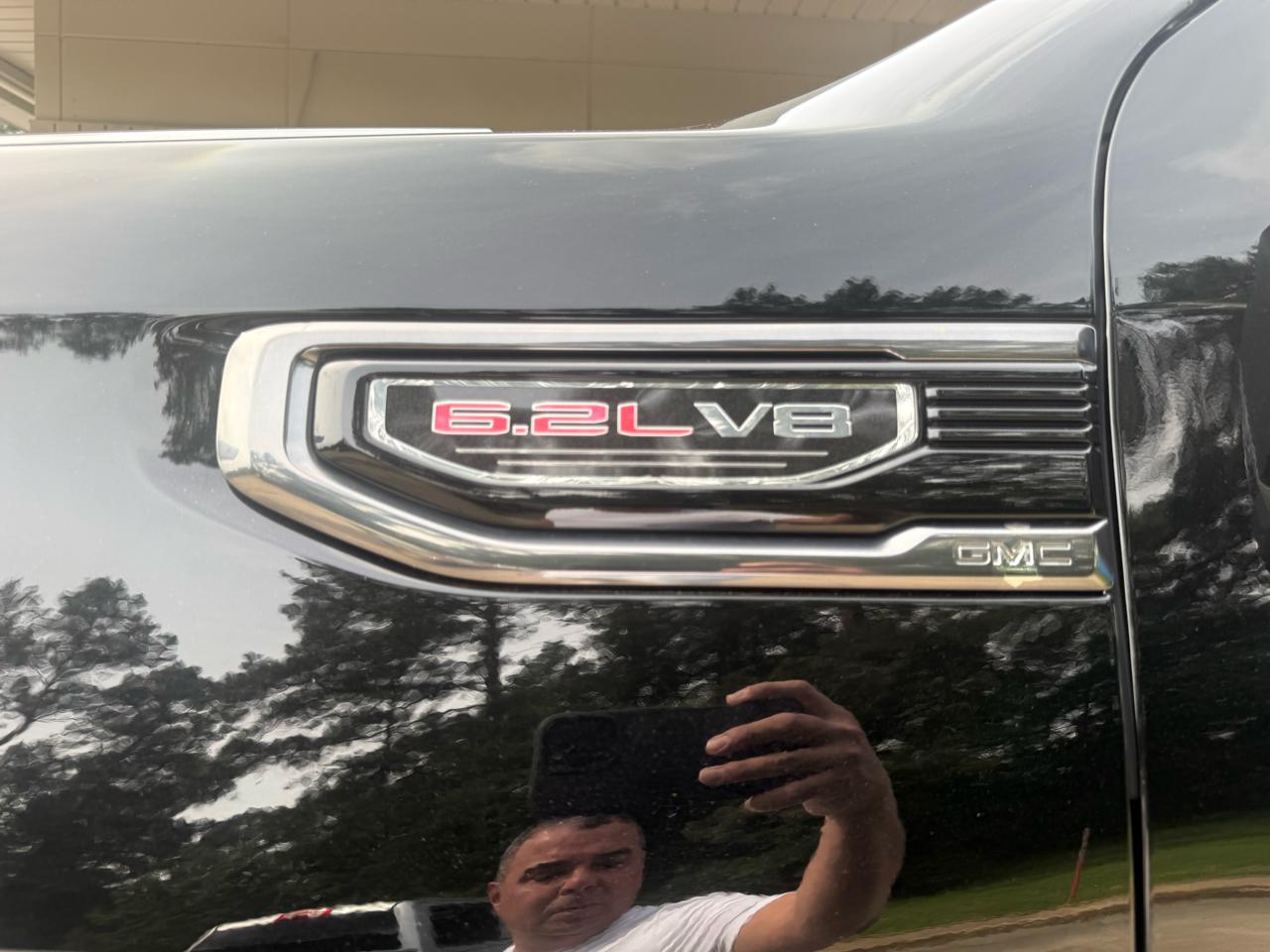 GMC Sierra 1500 AT4 Crew Cab Long Box 4WD 2019