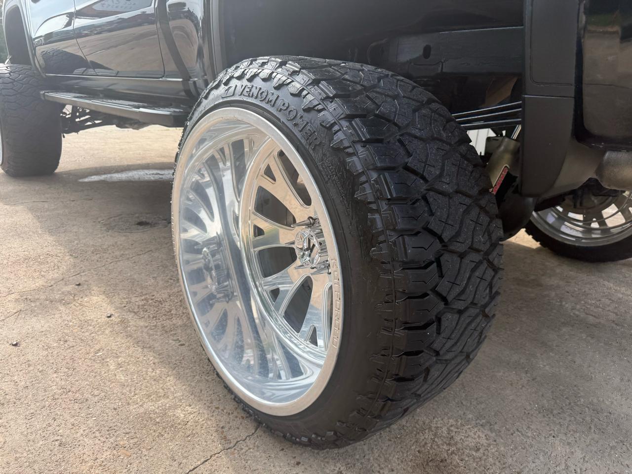 GMC Sierra 1500 AT4 Crew Cab Long Box 4WD 2019
