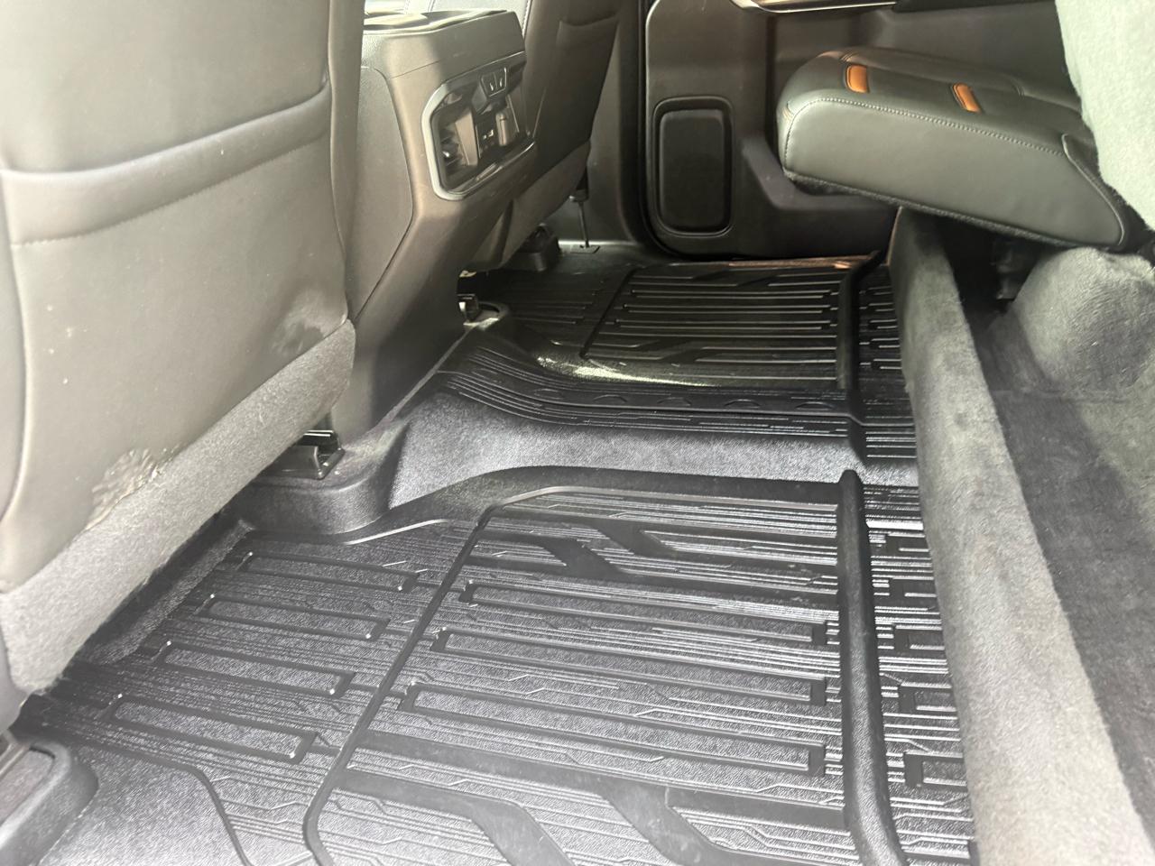 GMC Sierra 1500 AT4 Crew Cab Long Box 4WD 2019