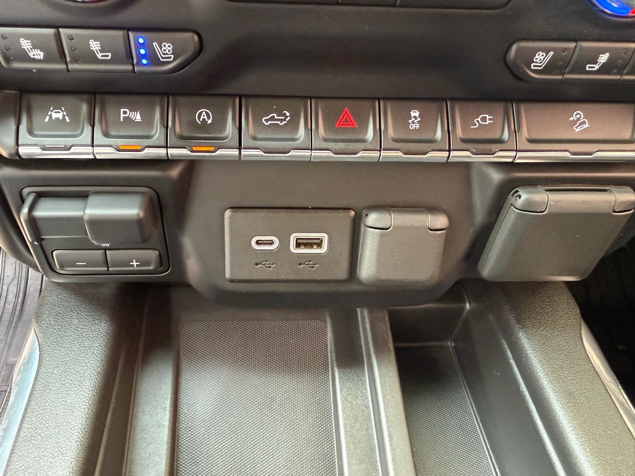 GMC Sierra 1500 AT4 Crew Cab Long Box 4WD 2019