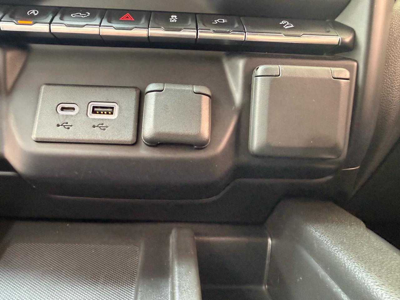 GMC Sierra 1500 AT4 Crew Cab Long Box 4WD 2019