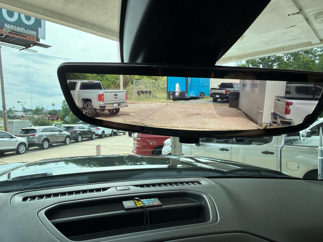 GMC Sierra 1500 AT4 Crew Cab Long Box 4WD 2019