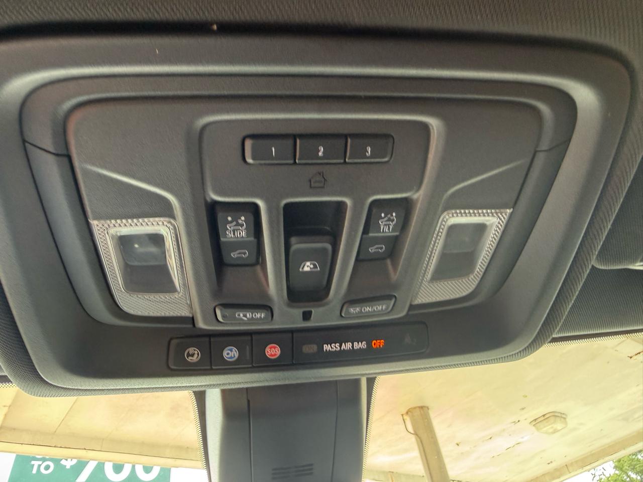GMC Sierra 1500 AT4 Crew Cab Long Box 4WD 2019