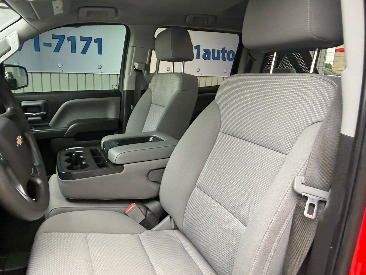Chevrolet Silverado 1500 Custom Crew Cab 4WD 2018
