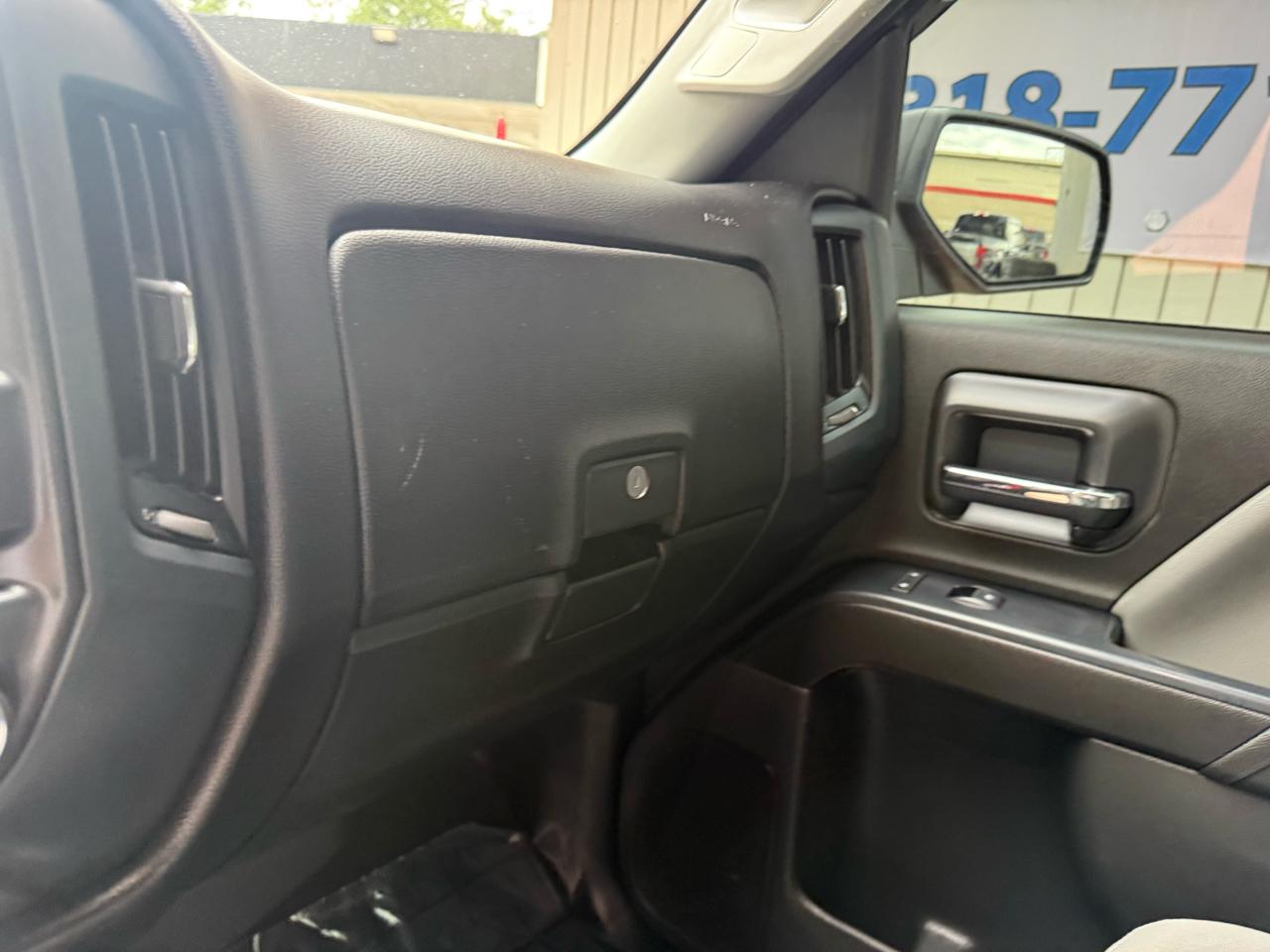 Chevrolet Silverado 1500 Custom Crew Cab 4WD 2018