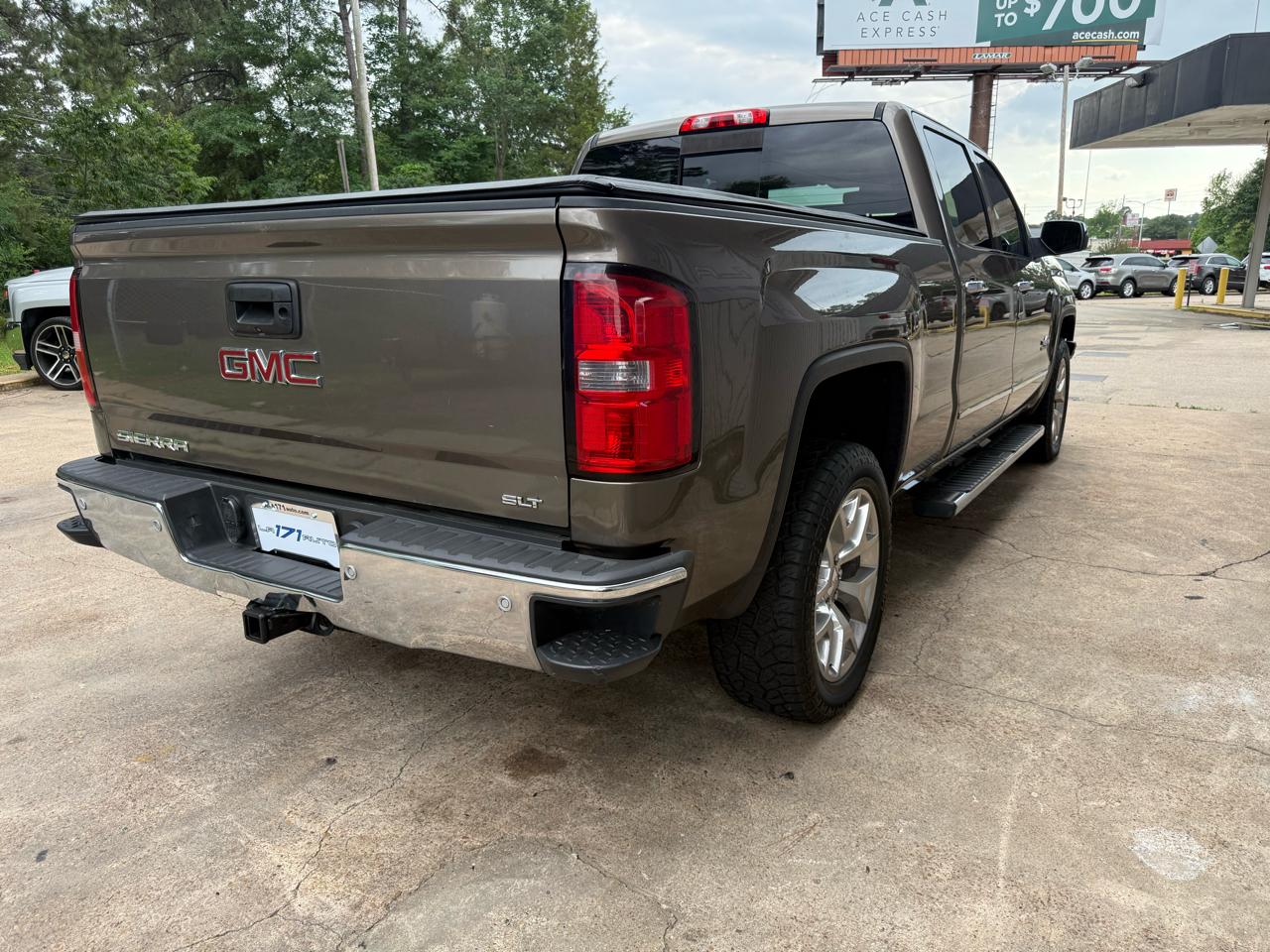 GMC Sierra 1500 SLT Crew Cab Long Box 4WD 2015