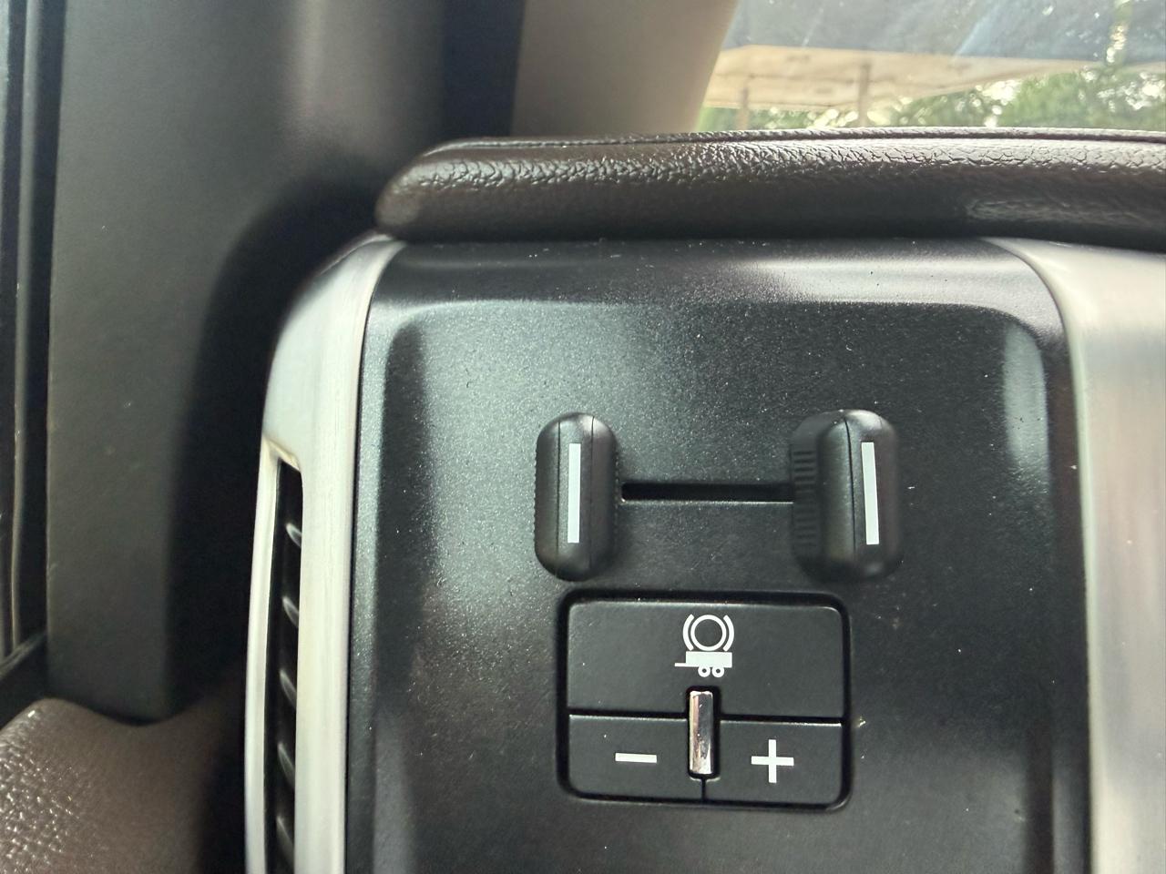 GMC Sierra 1500 SLT Crew Cab Long Box 4WD 2015