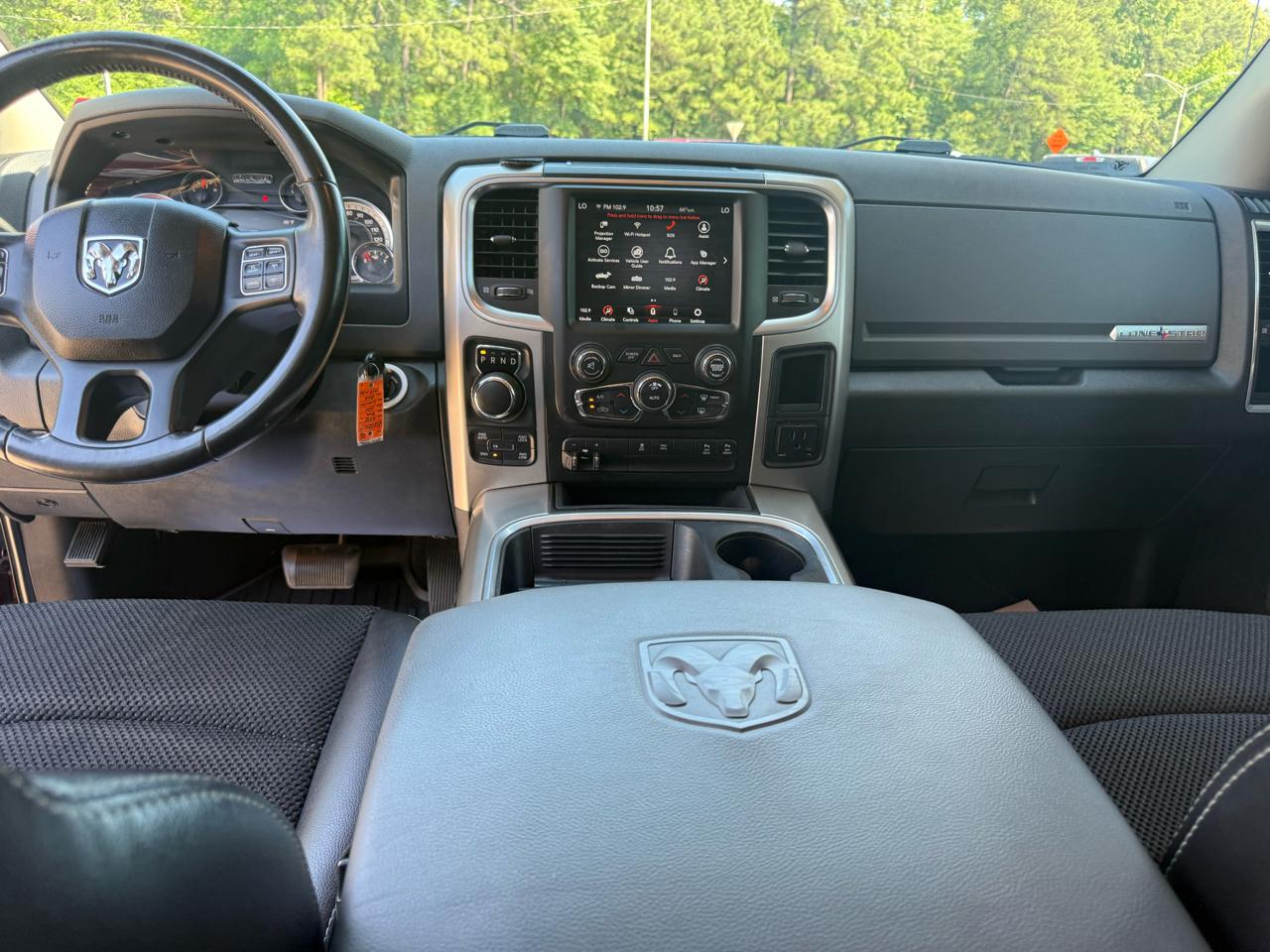 RAM 1500 SLT Crew Cab SWB 4WD 2018