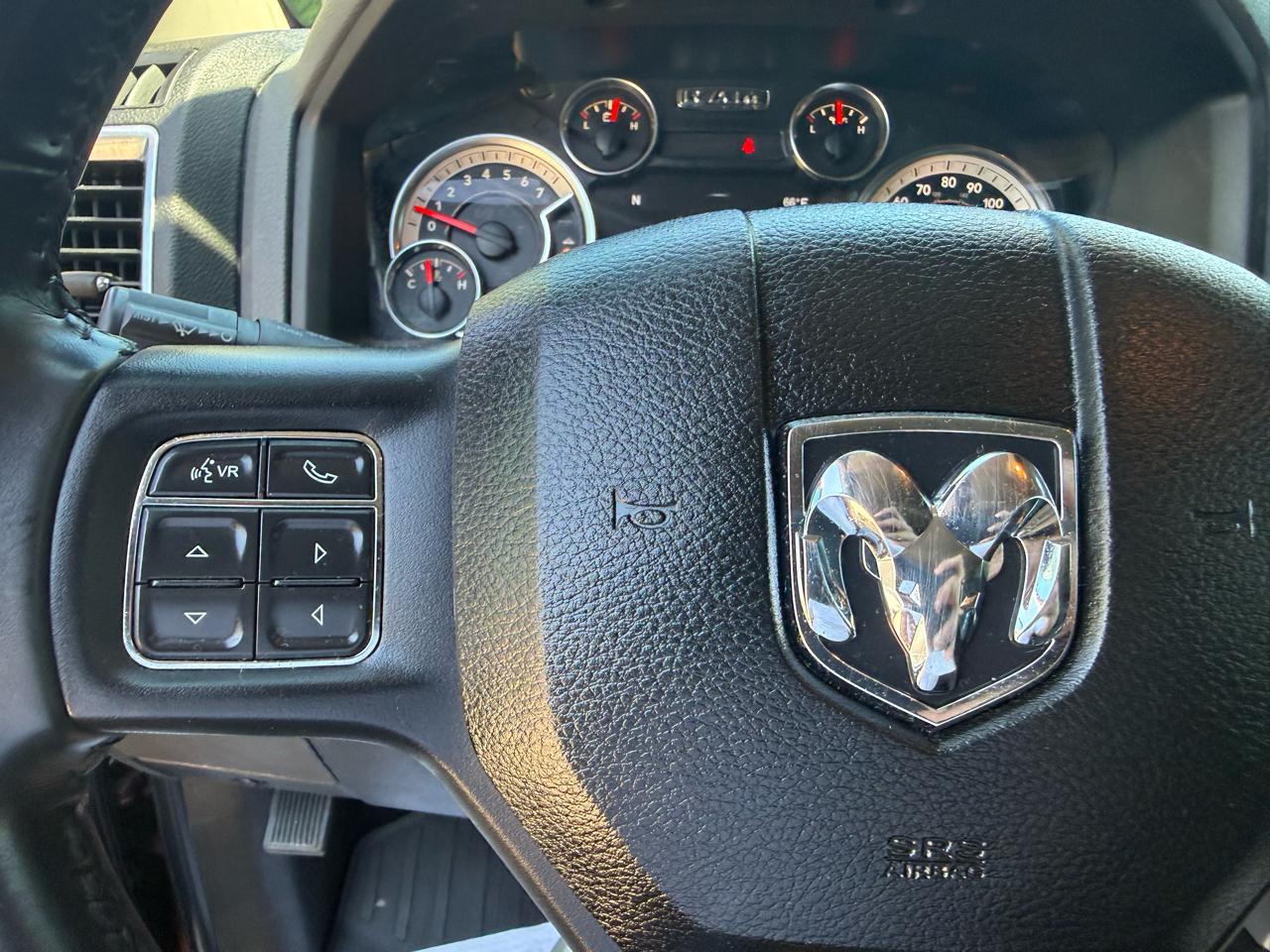 RAM 1500 SLT Crew Cab SWB 4WD 2018