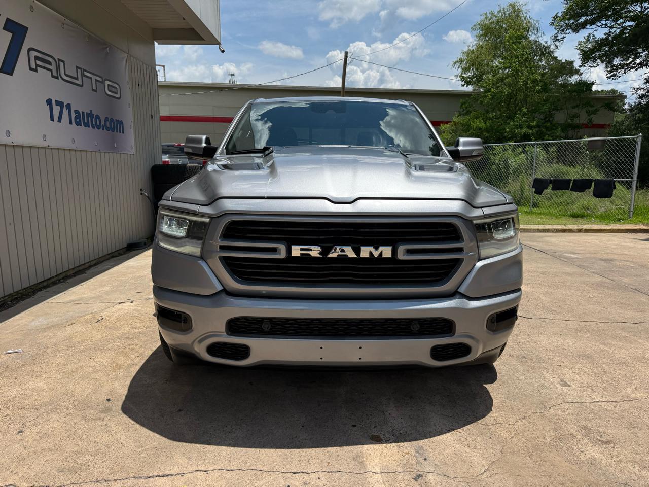 RAM 1500 Laramie Crew Cab SWB 2WD 2022