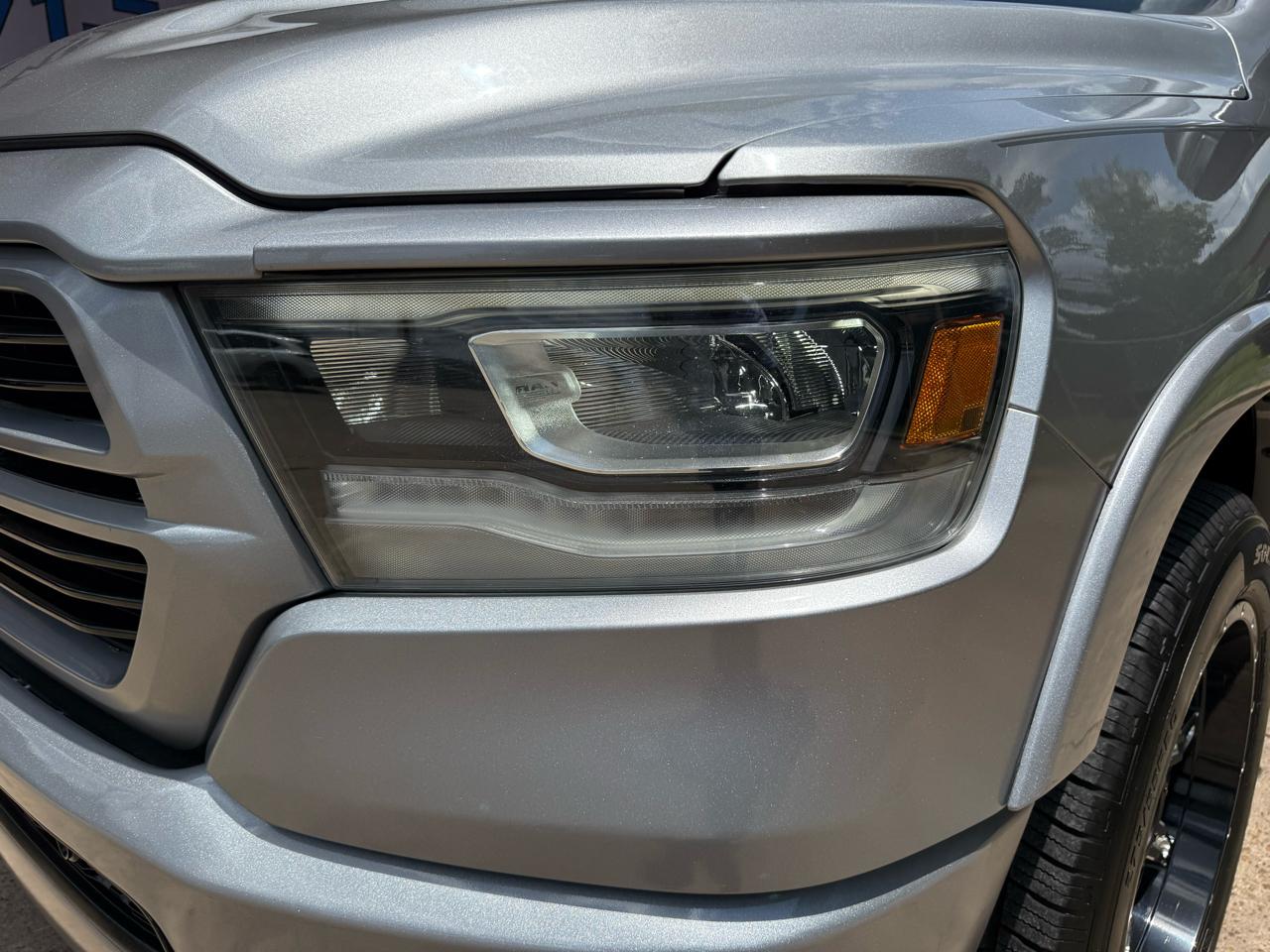RAM 1500 Laramie Crew Cab SWB 2WD 2022