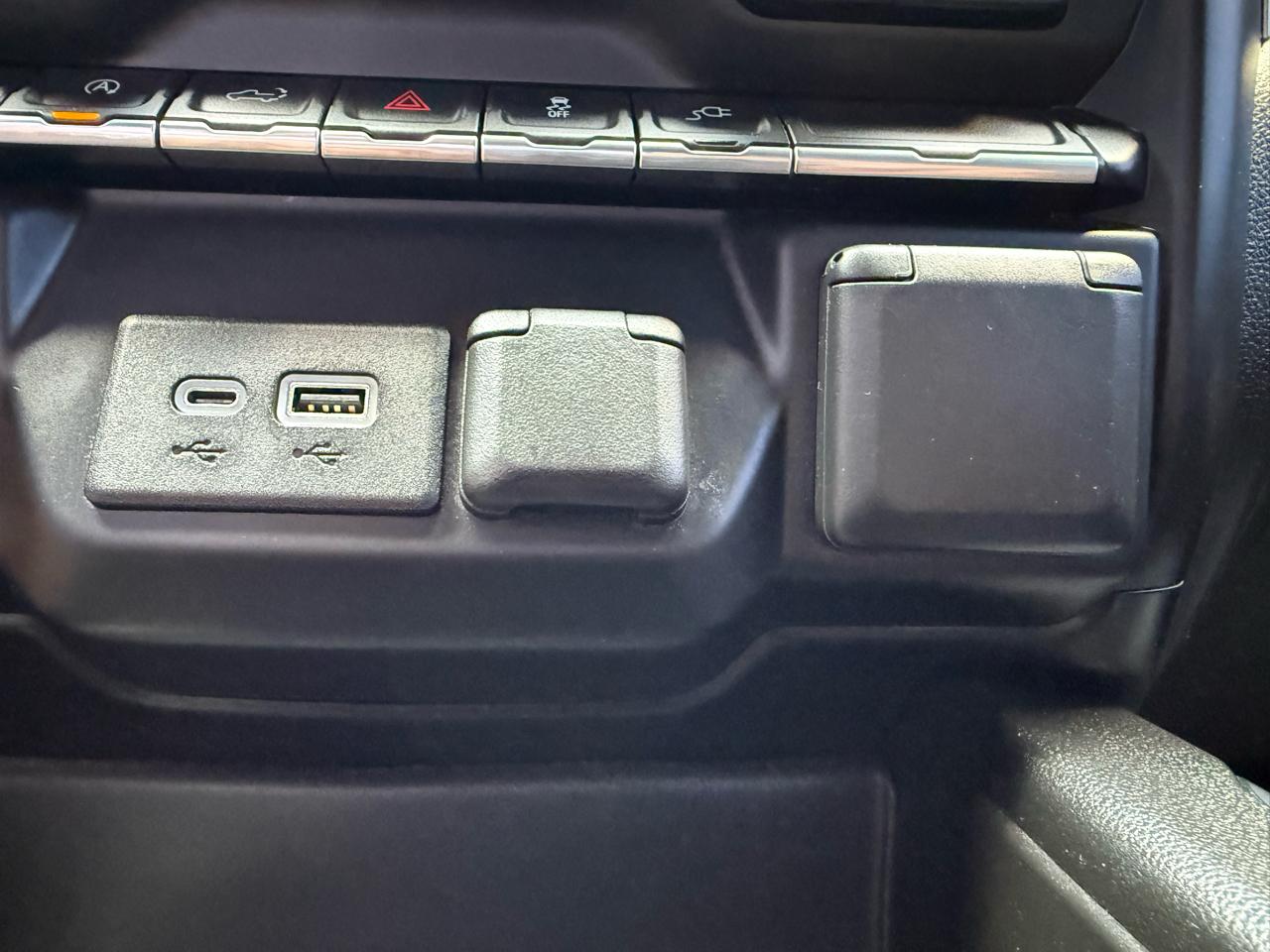 Chevrolet Silverado 1500 RST Crew Cab 4WD 2021