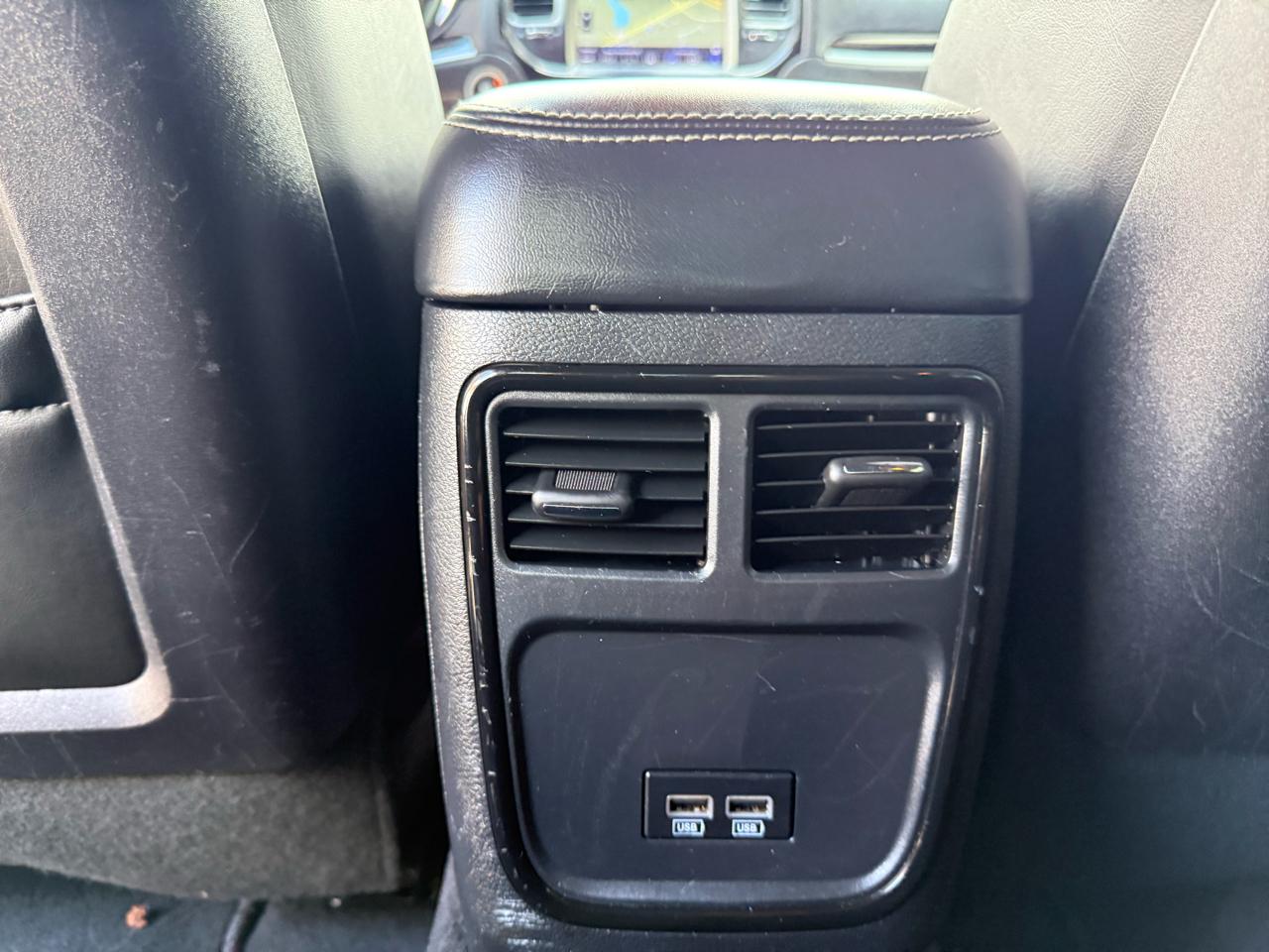 Chrysler 300 S V6 RWD 2021