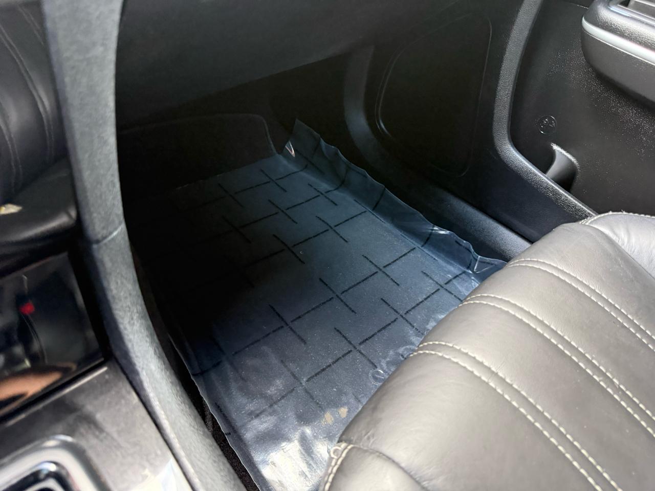 Chrysler 300 S V6 RWD 2021