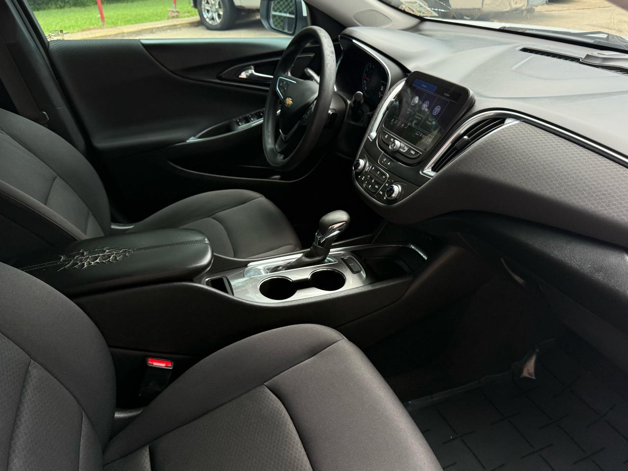 Chevrolet Malibu LT 2021