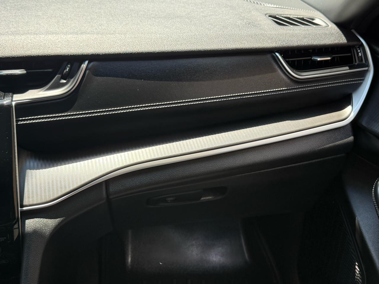 Jeep Grand Cherokee L Laredo 4WD 2023