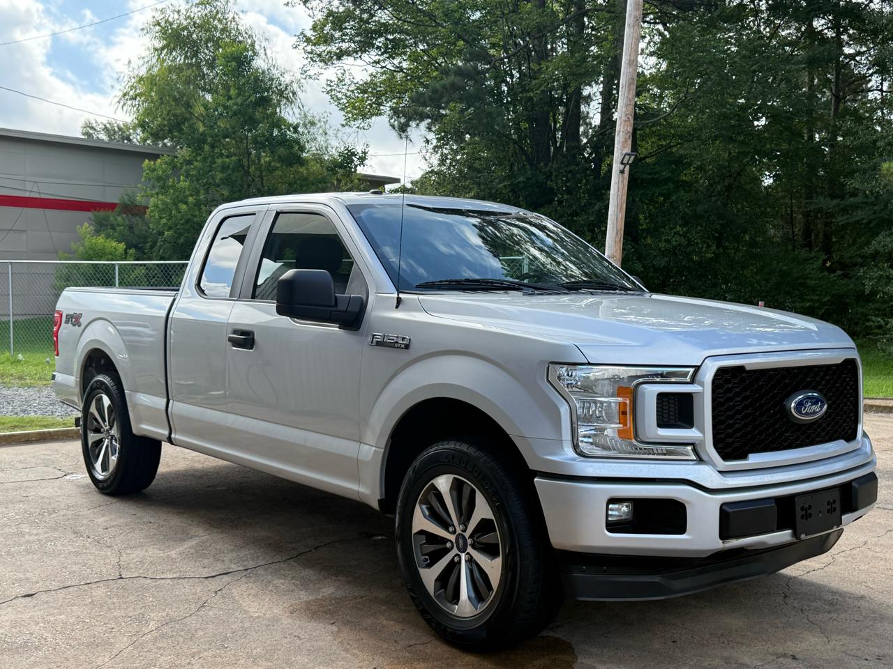 Ford F-150 XL SuperCab 8-ft. 2WD 2019