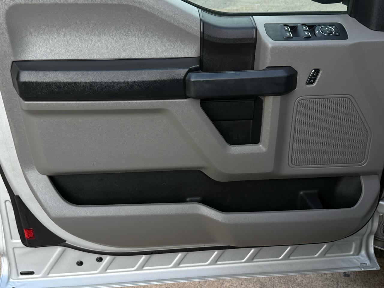 Ford F-150 XL SuperCab 8-ft. 2WD 2019