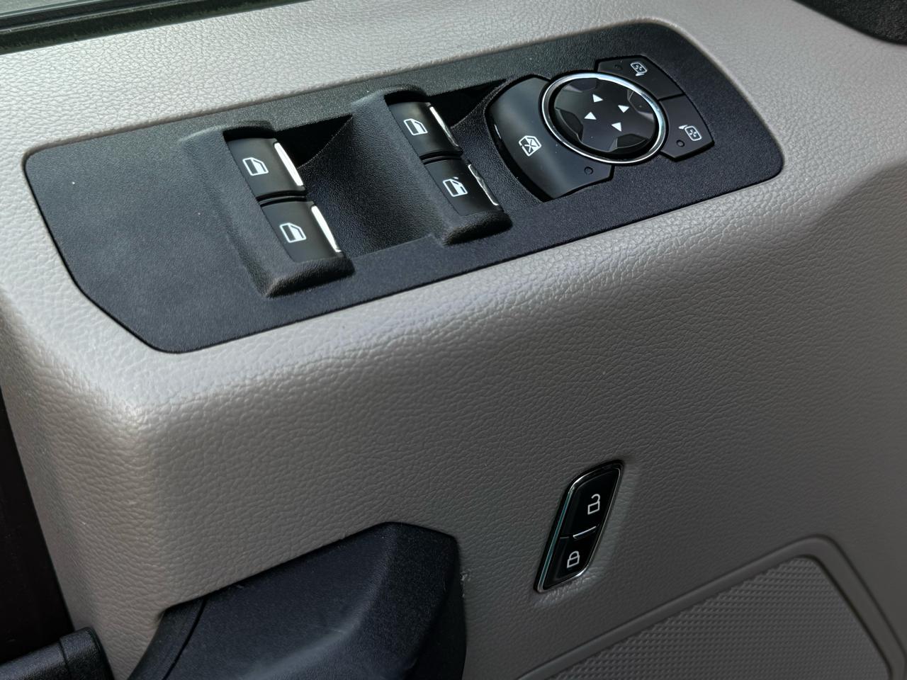 Ford F-150 XL SuperCab 8-ft. 2WD 2019