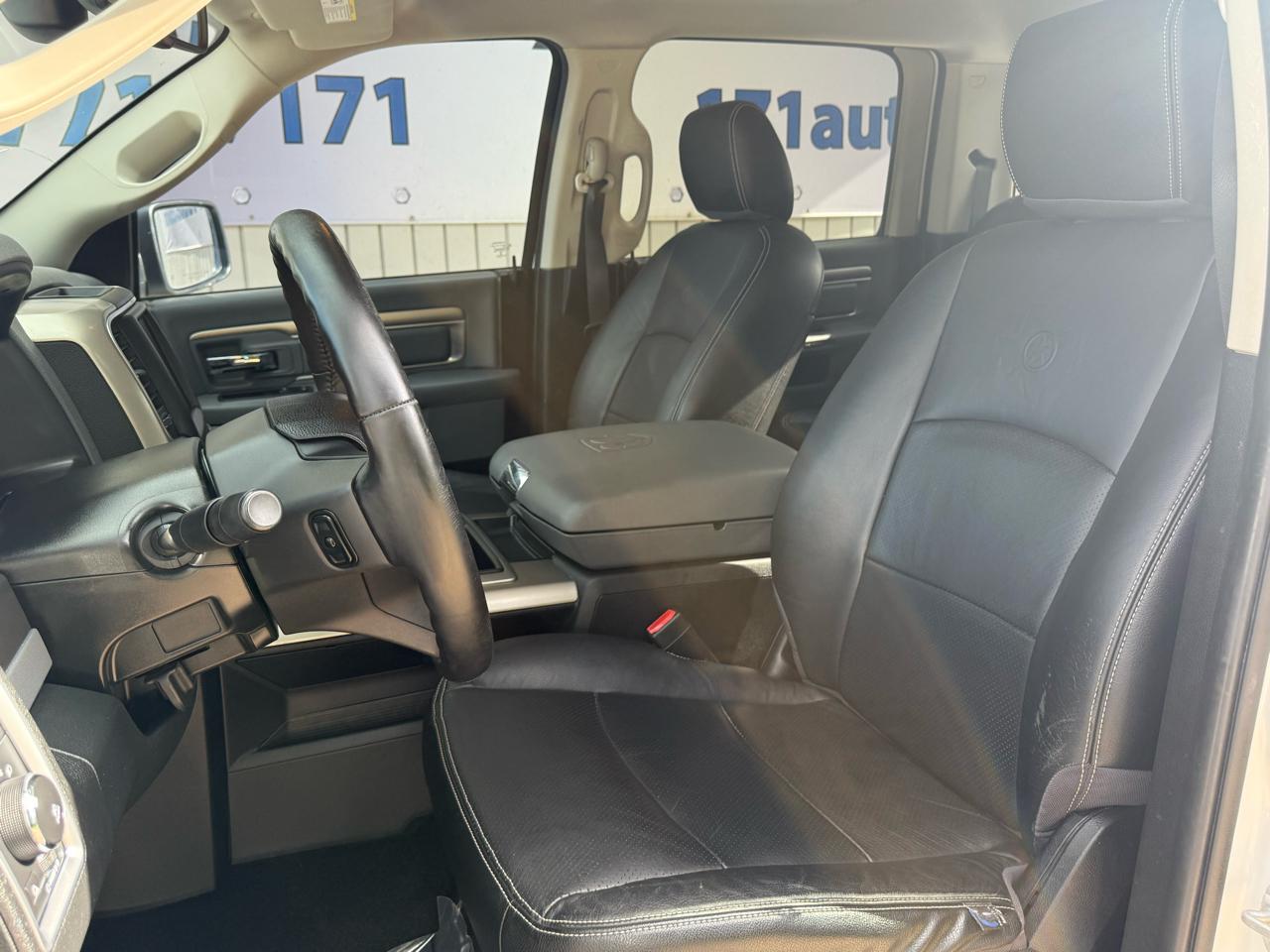 RAM 1500 SLT Crew Cab SWB 2WD 2015