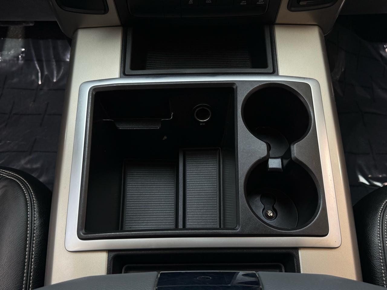 RAM 1500 SLT Crew Cab SWB 2WD 2015