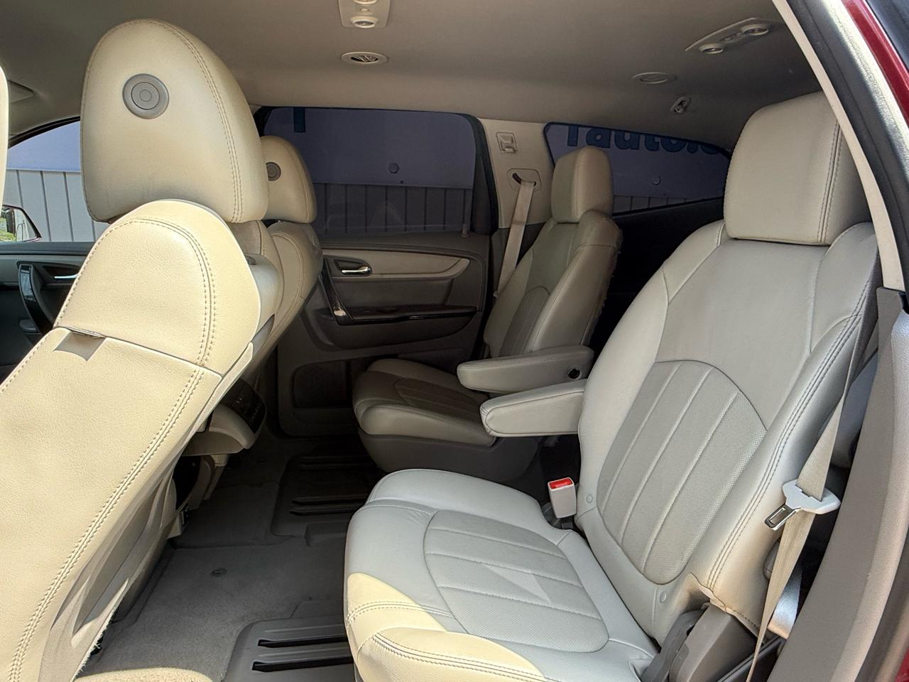 Chevrolet Traverse FWD 4dr LTZ 2015