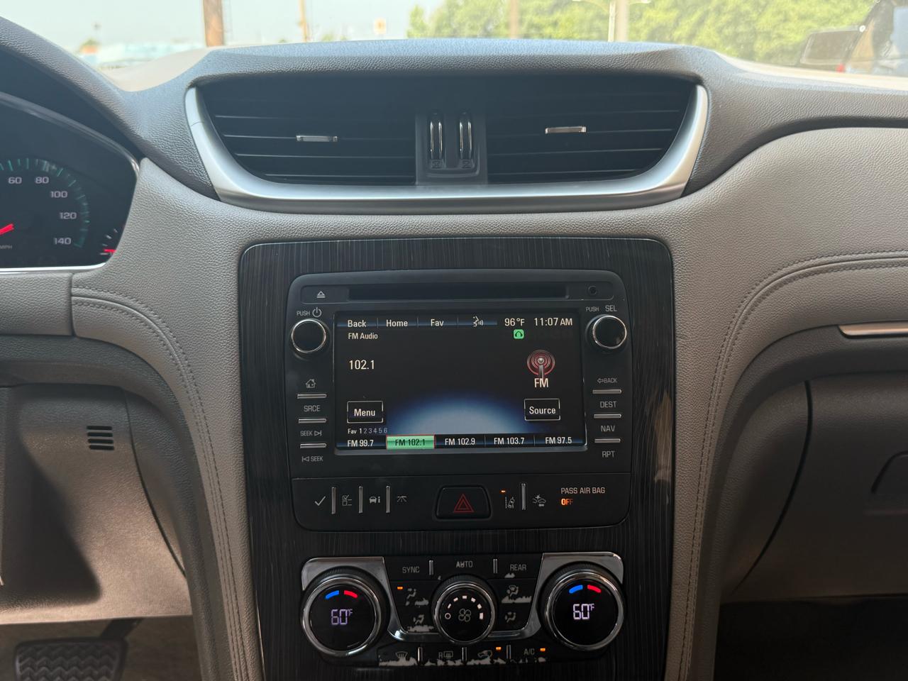Chevrolet Traverse FWD 4dr LTZ 2015