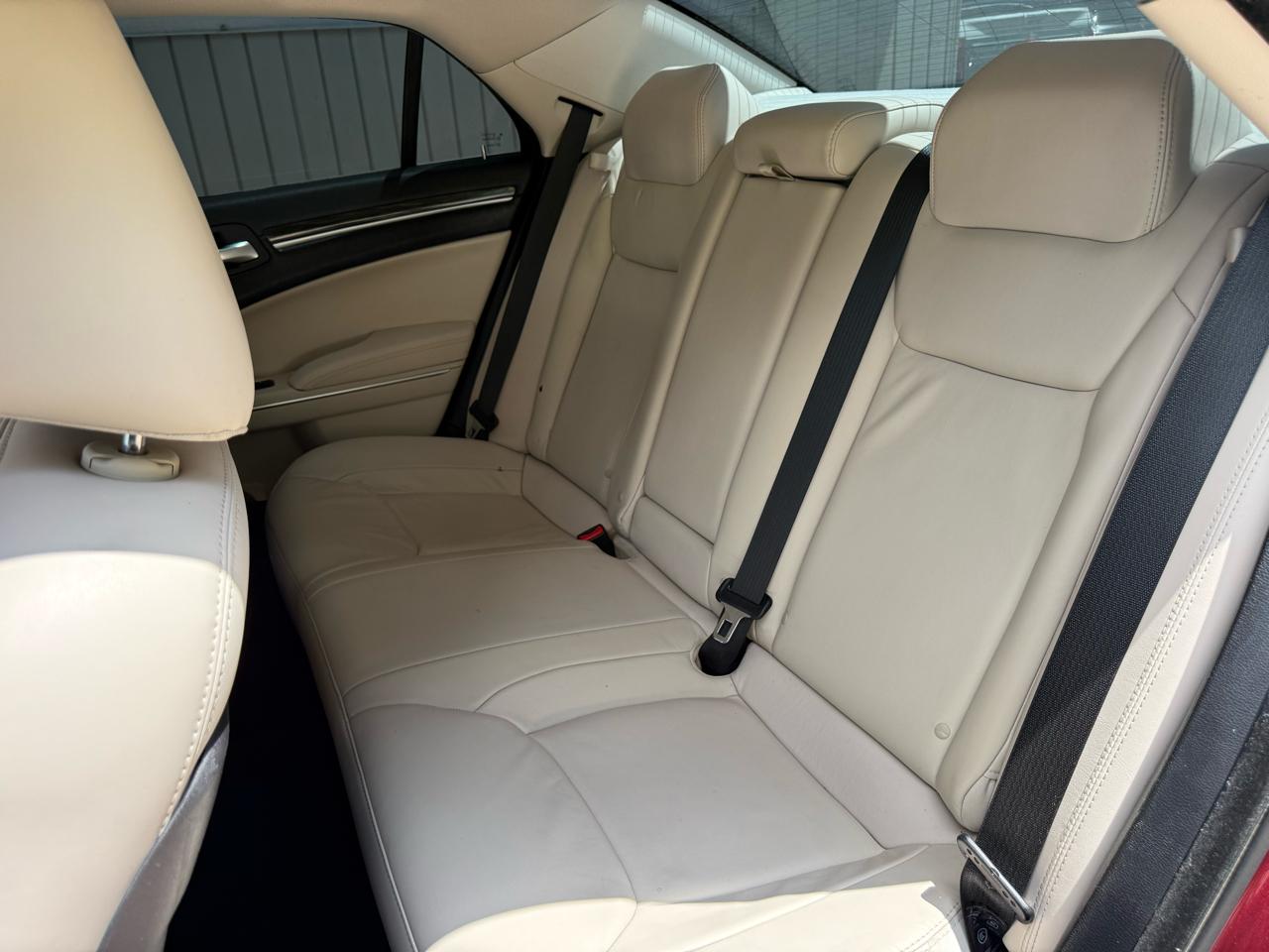 Chrysler 300 Limited RWD 2016
