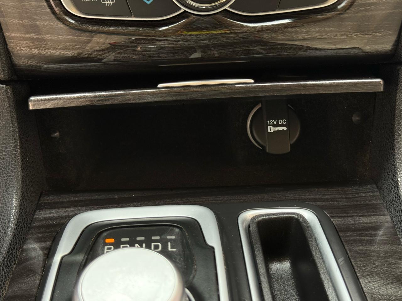 Chrysler 300 Limited RWD 2016