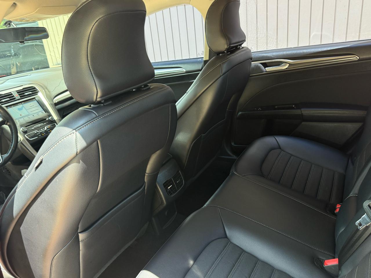 Ford Fusion SE 2017