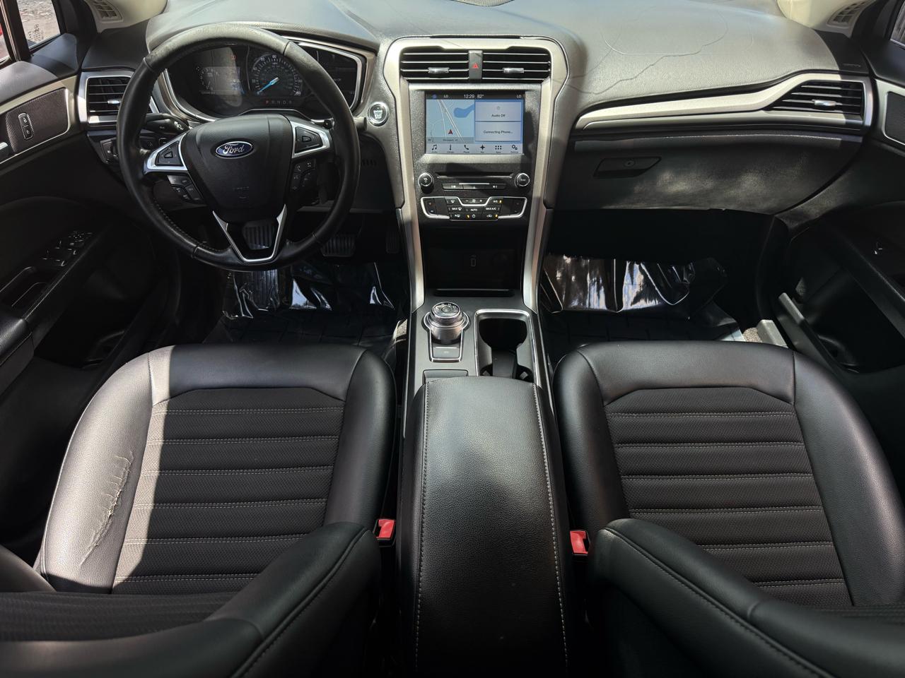 Ford Fusion SE 2017
