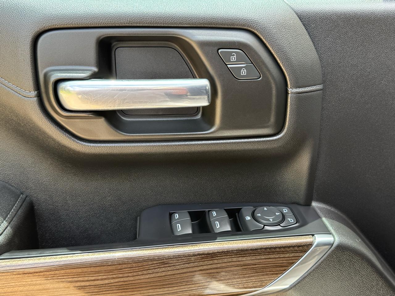 Chevrolet Silverado 1500 RST Crew Cab 4WD 2020