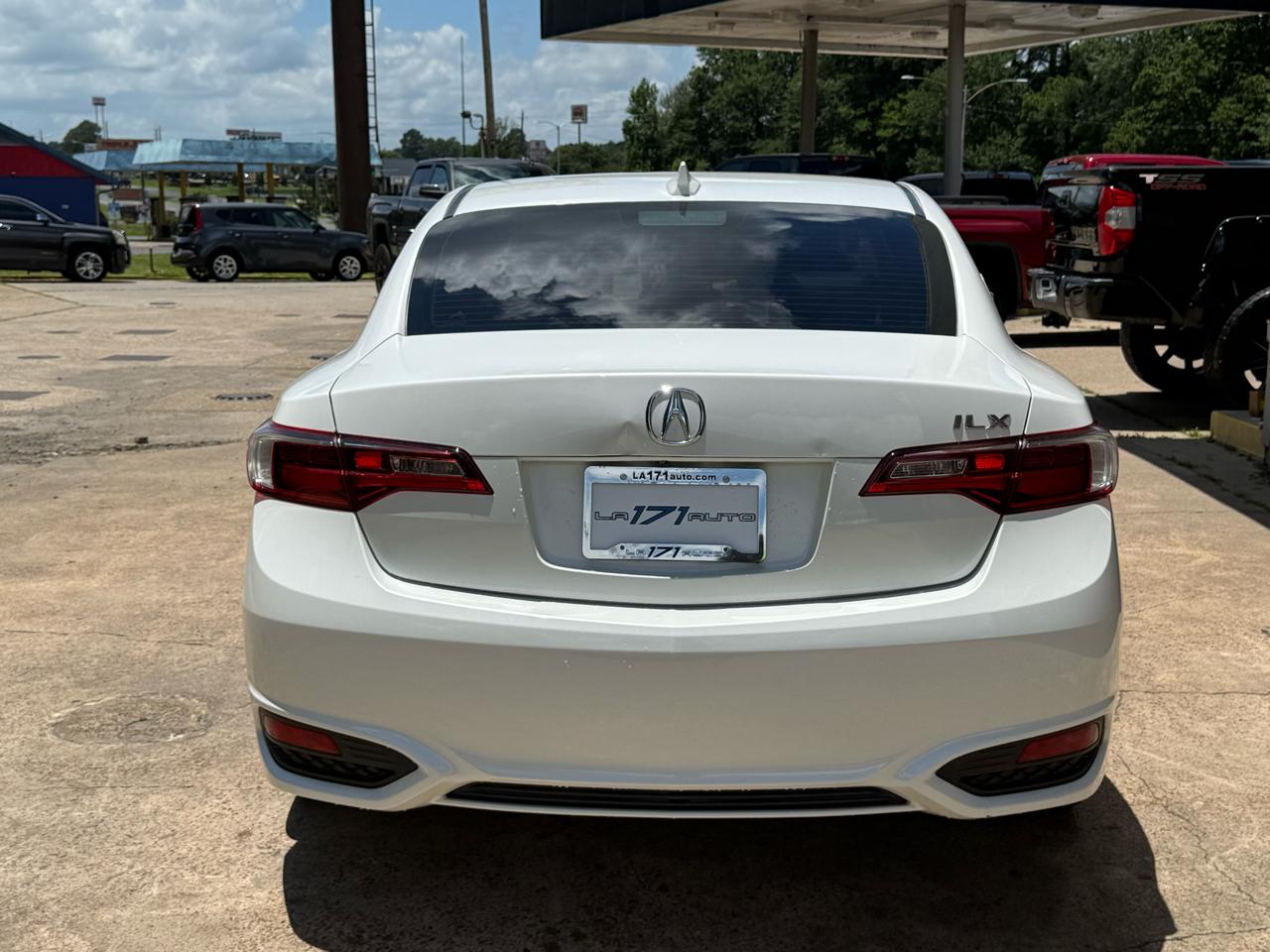 Acura ILX 8-Spd AT w/ AcuraWatch Plus Package 2017