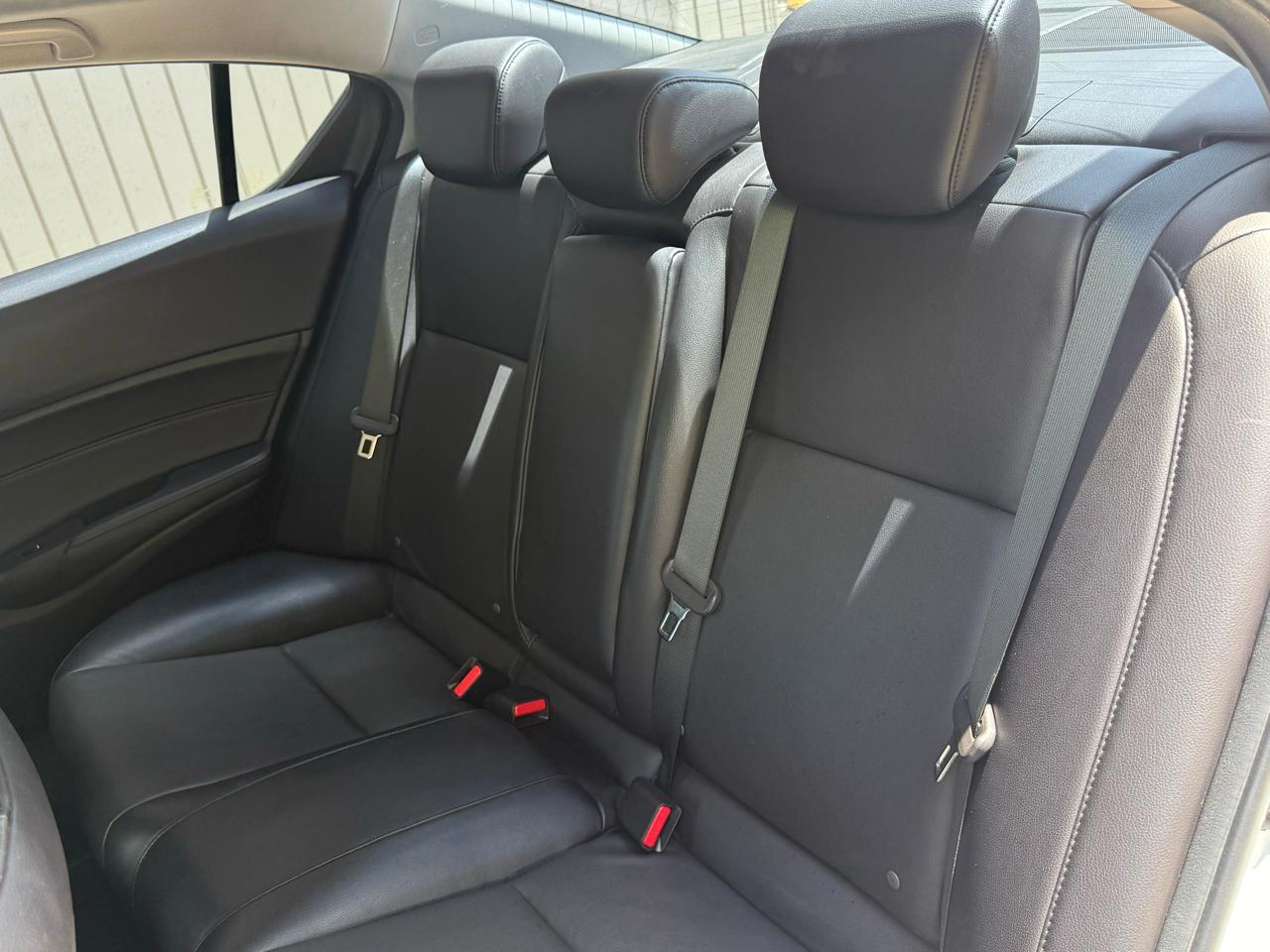 Acura ILX 8-Spd AT w/ AcuraWatch Plus Package 2017