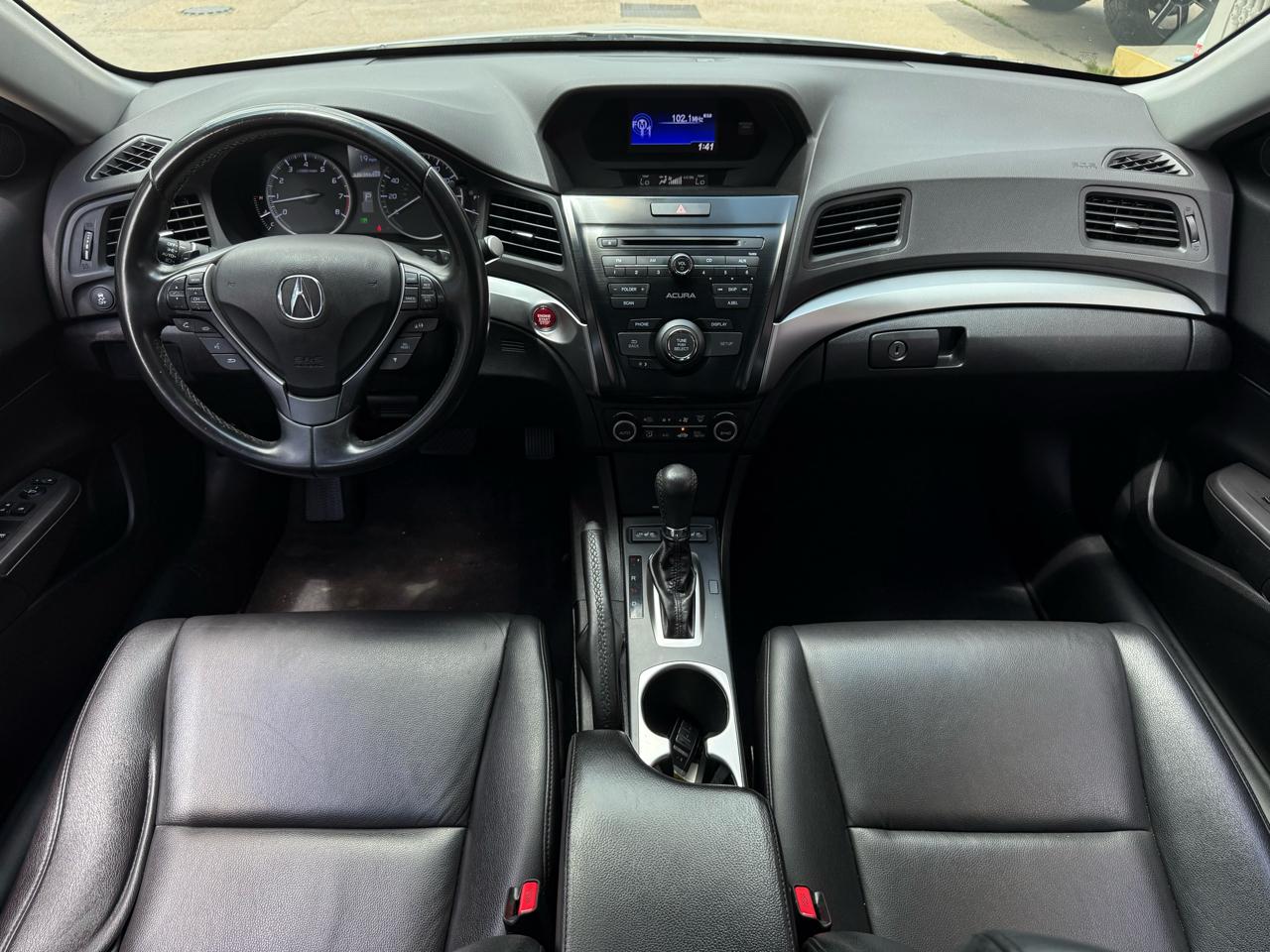 Acura ILX 8-Spd AT w/ AcuraWatch Plus Package 2017