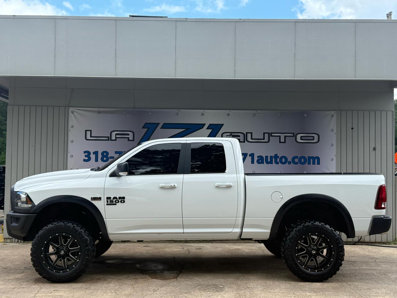 RAM 1500 Classic Tradesman Quad Cab 4WD 2021