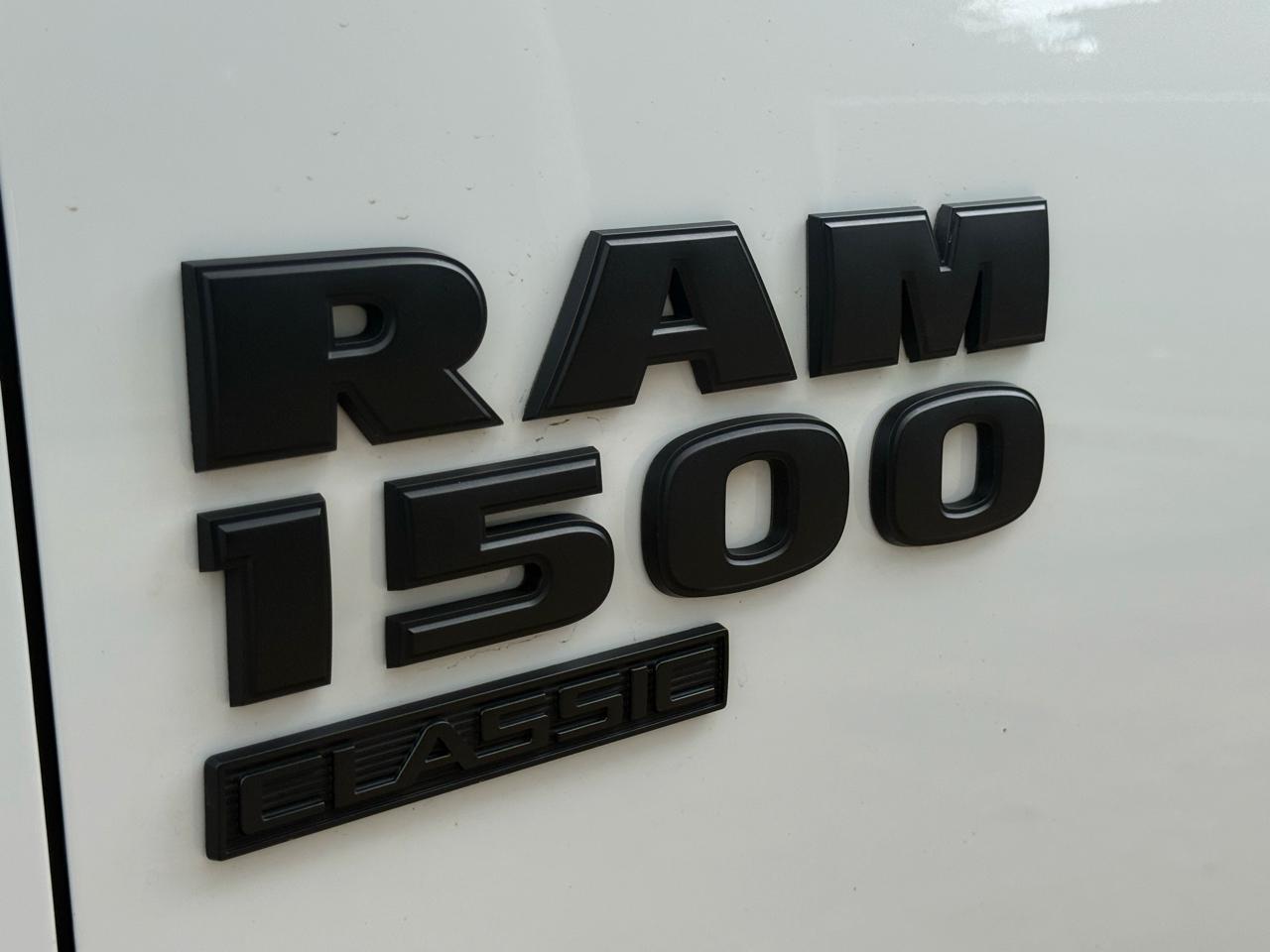 RAM 1500 Classic Tradesman Quad Cab 4WD 2021