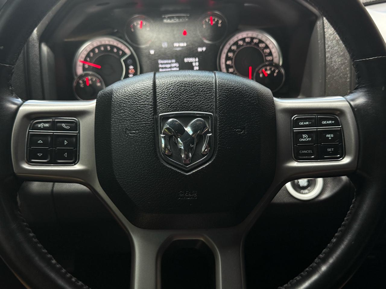 RAM 1500 Classic Tradesman Quad Cab 4WD 2021