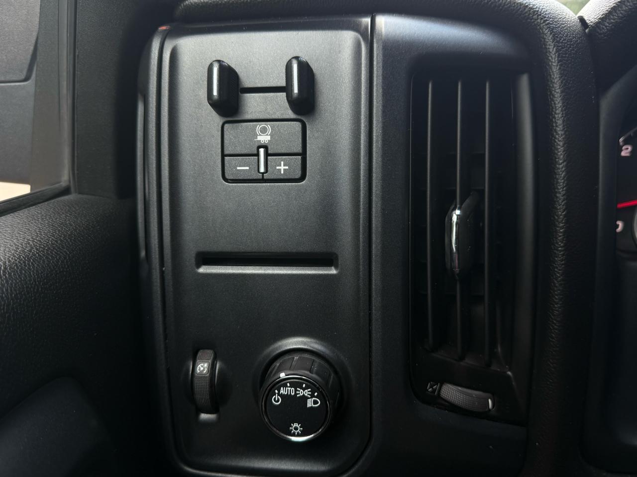 Chevrolet Silverado 1500 Work Truck Double Cab 4WD 2016