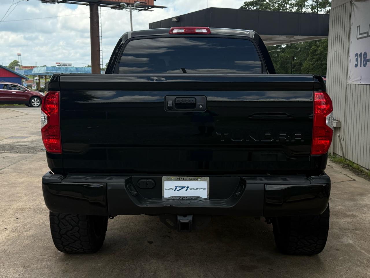 Toyota Tundra SR5 5.7L V8 FFV CrewMax 2WD 2016