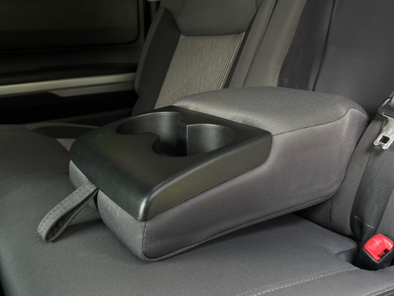 Toyota Tundra SR5 5.7L V8 FFV CrewMax 2WD 2016