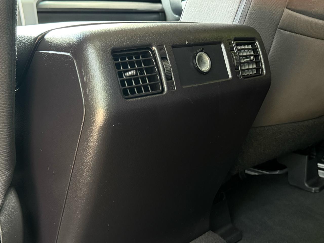 Toyota Tundra SR5 5.7L V8 FFV CrewMax 2WD 2016